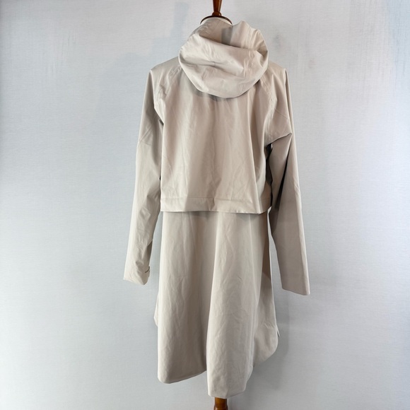Athleta Edgewater Light Khaki Hooded Rain Jacket - Picture 4 of 16